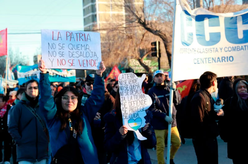 Ley de Tierras: piden suspender su derogación y vuelve el debate sobre recursos naturales estratégicos